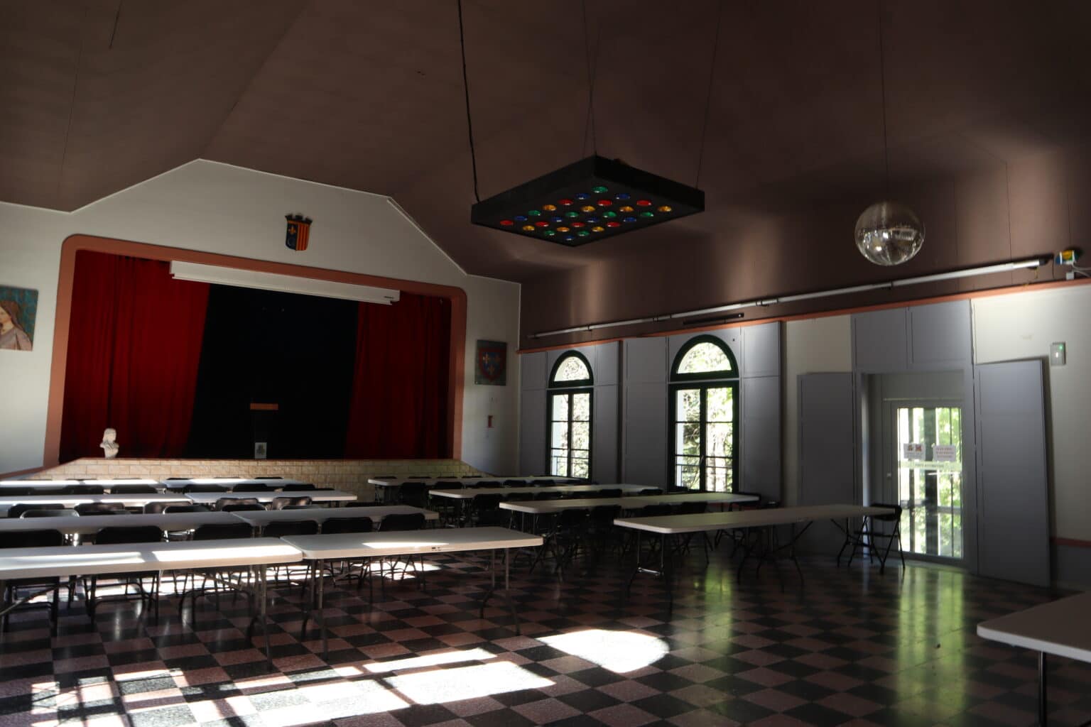 Interieur Salle Reine Marie d'Anjou 1 ⓒLoucheMaeva